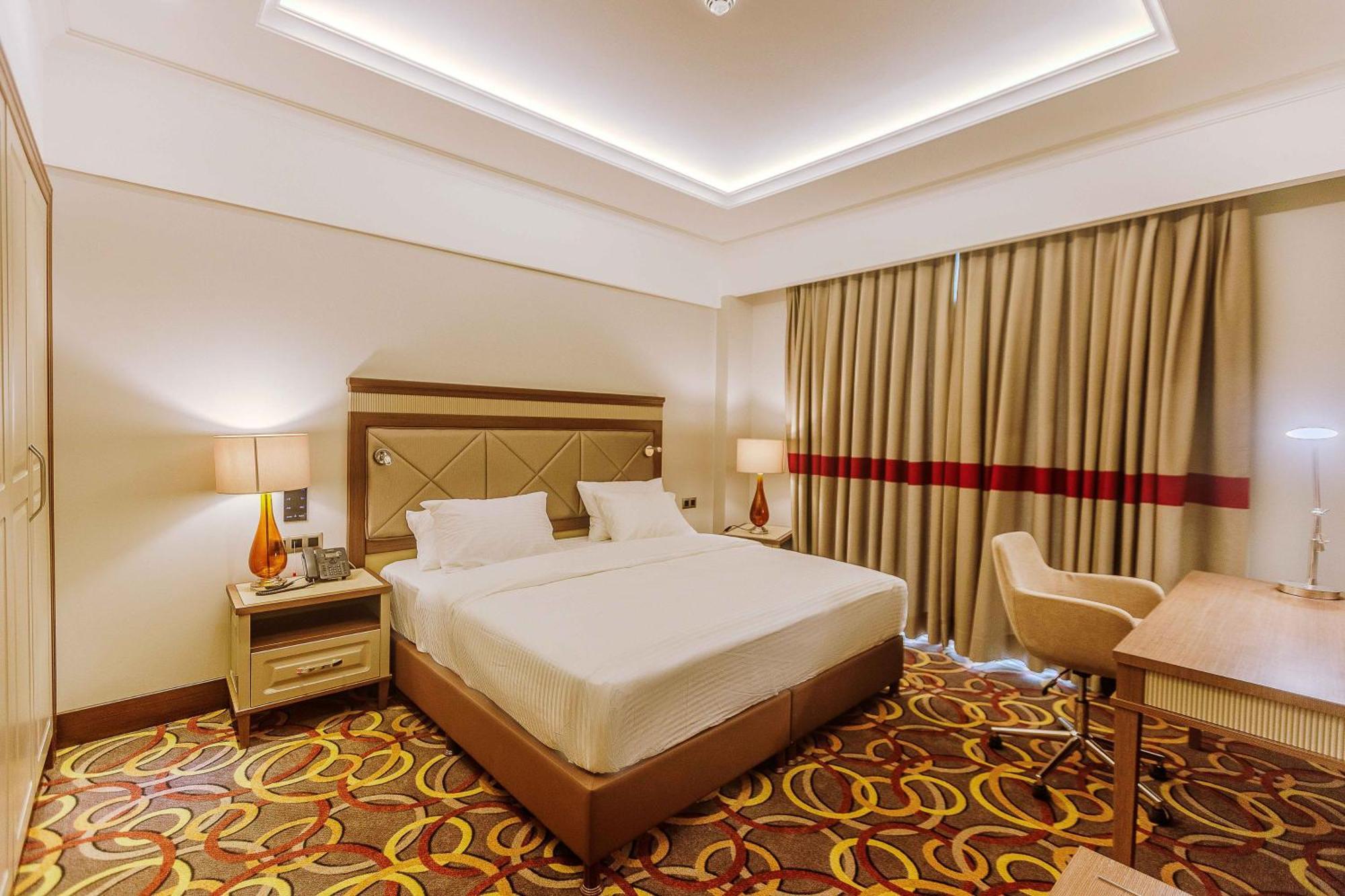 J'S Signature Hotel Port Harcourt Exterior foto